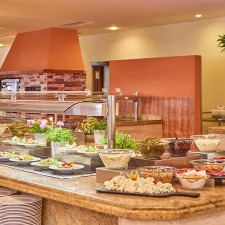 Zafiro Mallorca & 4* كان بيكافورت