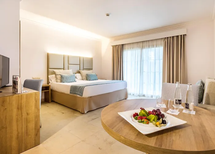 Hotel apartamentowy Zafiro Mallorca &