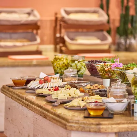 Zafiro Mallorca & Apart Otel 4*
