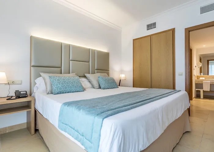 Apartahotel Zafiro Mallorca & 4*