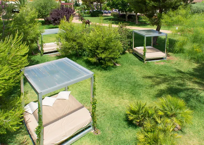 Zafiro Mallorca & Apartmanhotel 4*