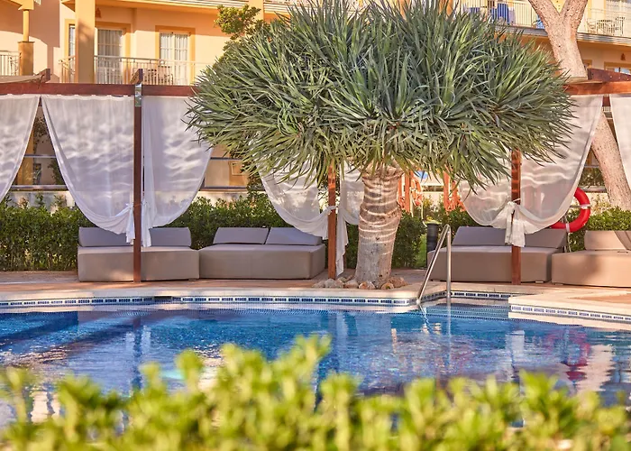 Apartmanhotel Zafiro Mallorca & 4*