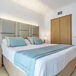 Apart-hotel Zafiro Mallorca & 4*