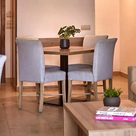 Zafiro Mallorca & Апарт-готель Кан-Пікафорт