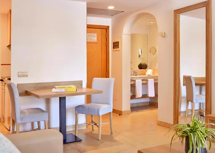 Zafiro Mallorca & Апарт-готель 4*